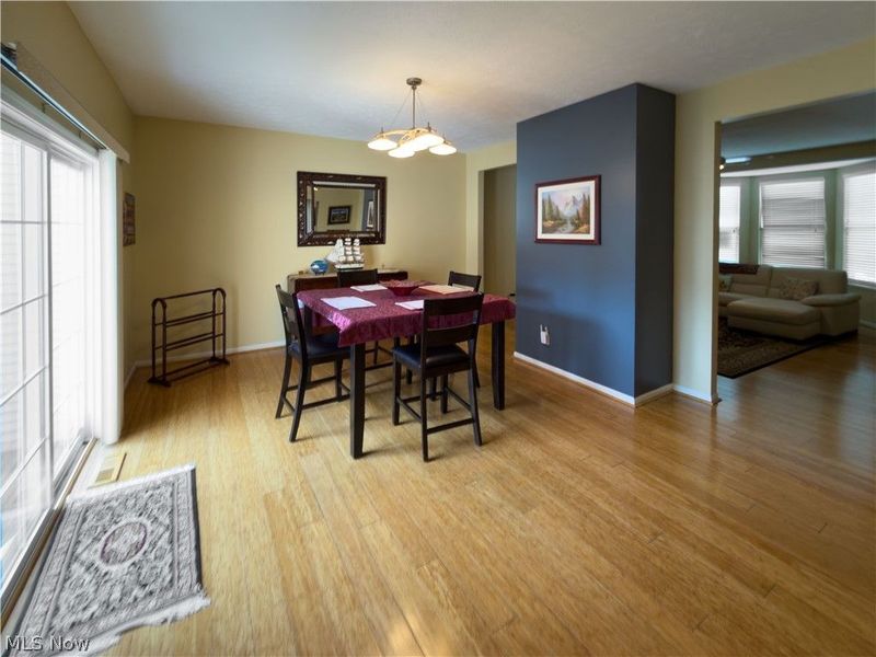 8426 Chester Parkway, Cleveland, OH 44106 Photo 3