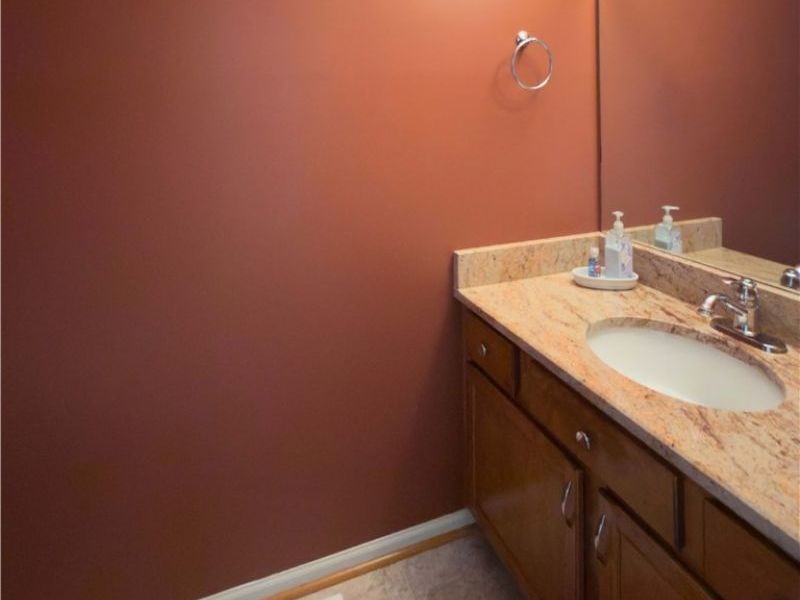 8426 Chester Parkway, Cleveland, OH 44106 Photo 7