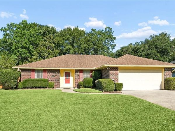 1031 RUE BORDEAUX Drive, Slidell, LA 70458