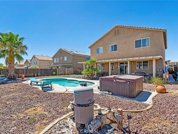 14490 Arthur Street, Oak Hills, CA 92344