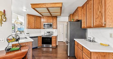 8101 Arroyo Vista Dr, Sacramento, CA 95823 Photo