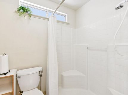 8101 Arroyo Vista Dr, Sacramento, CA 95823 Photo