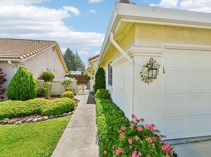 8101 Arroyo Vista Dr, Sacramento, CA 95823 Photo