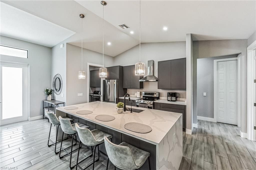 4618 Catalina Ln , Bonita Springs, FL 34134 Photo