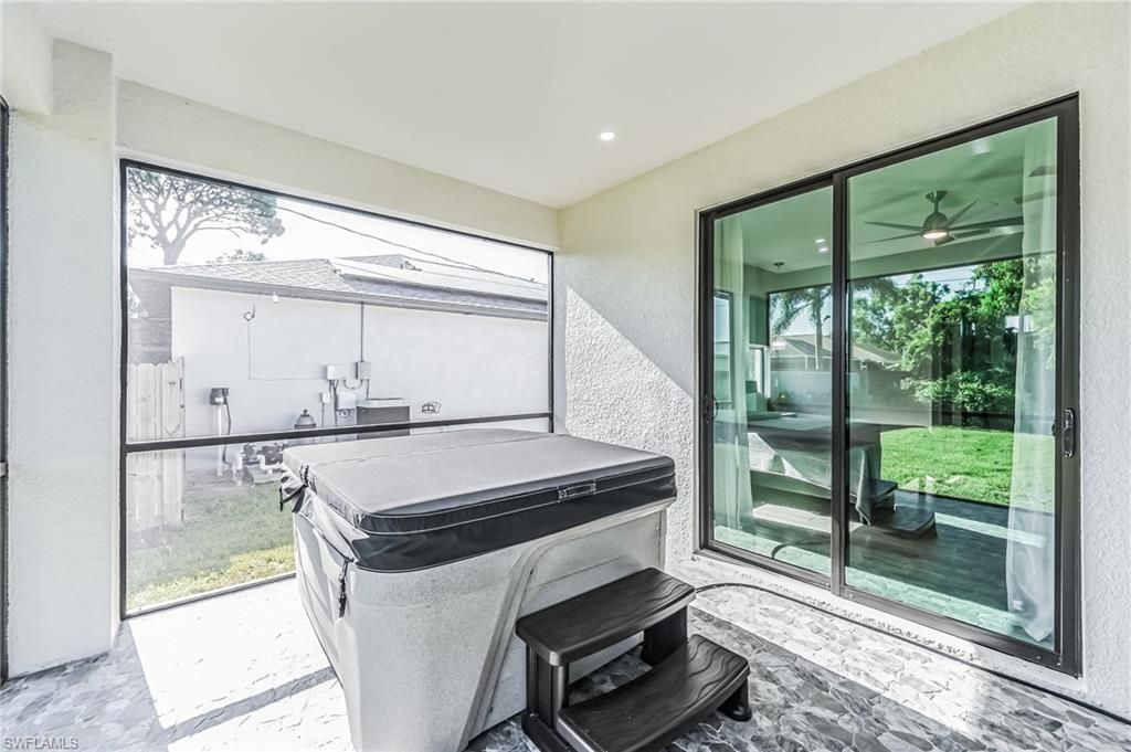 4618 Catalina Ln , Bonita Springs, FL 34134 Photo