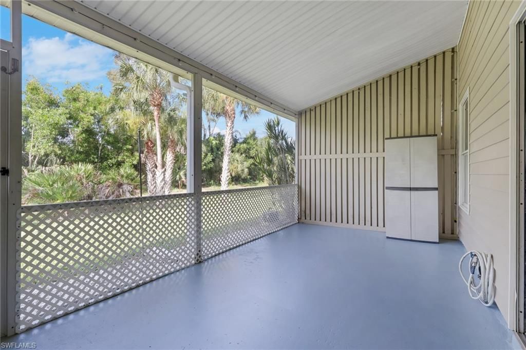 6085 Lake Front Dr, Fort Myers, FL 33908 Photo