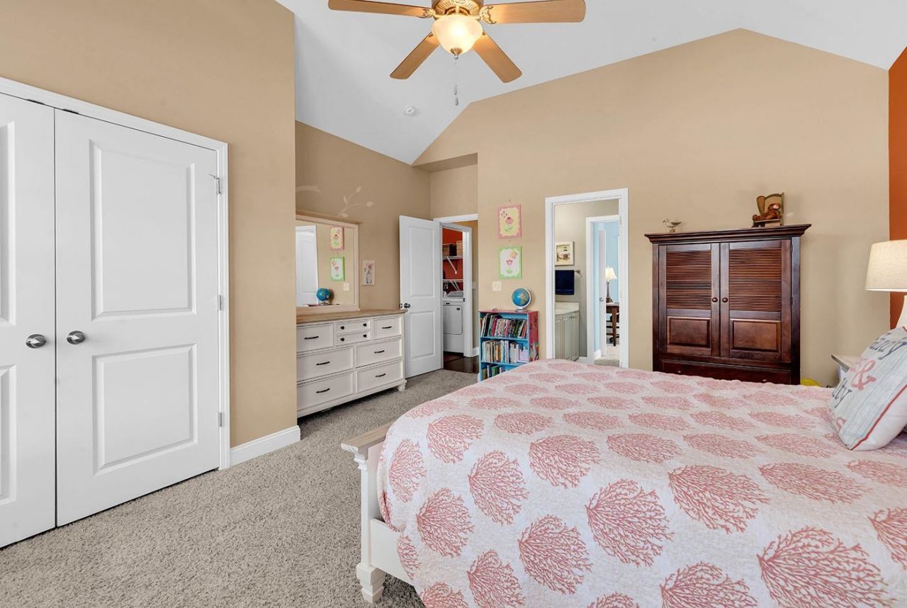 301 Babylon Pine Dr. Photo 32
