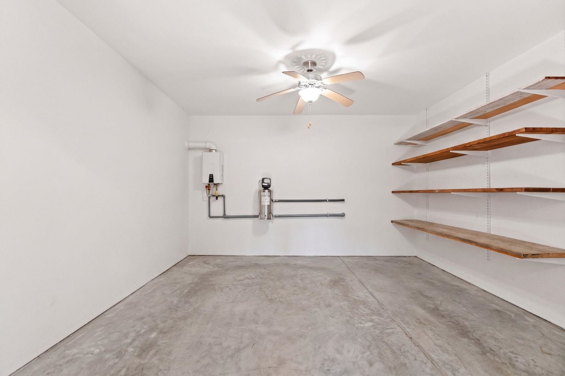 301 Babylon Pine Dr. Photo 46