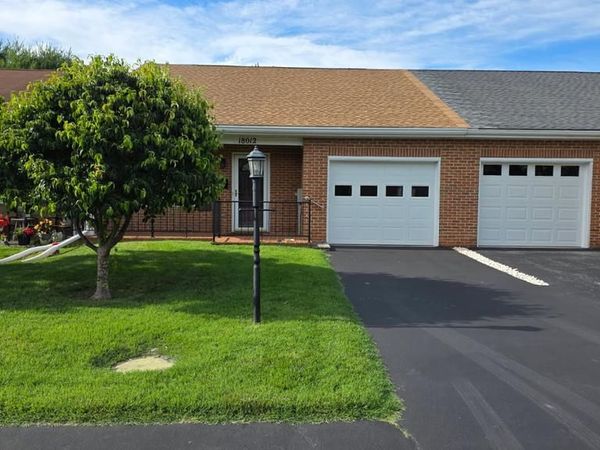 18012 SAND WEDGE DRIVE, HAGERSTOWN, MD 21740