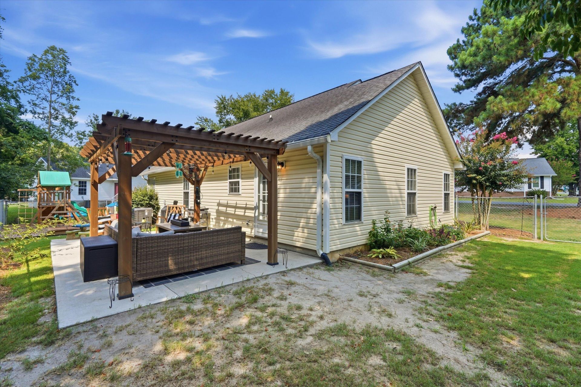 1102 Huger Street Photo 22