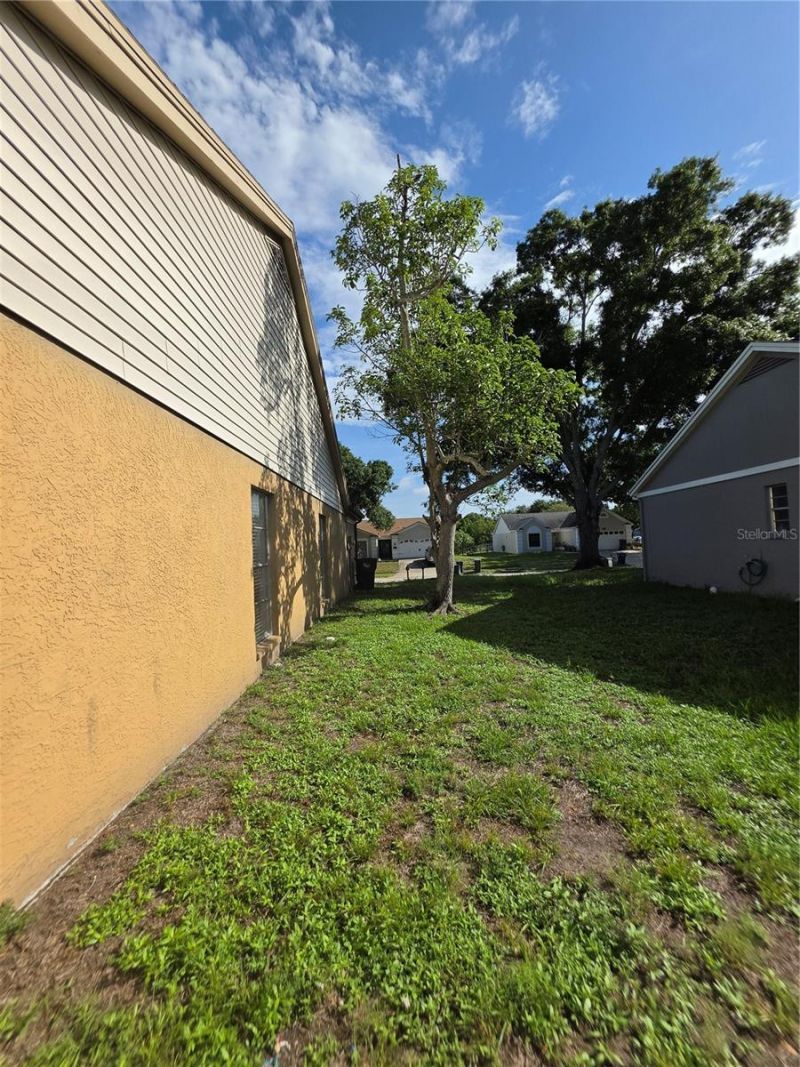5664 25th Street Circle E, Bradenton, FL 34203 Photo