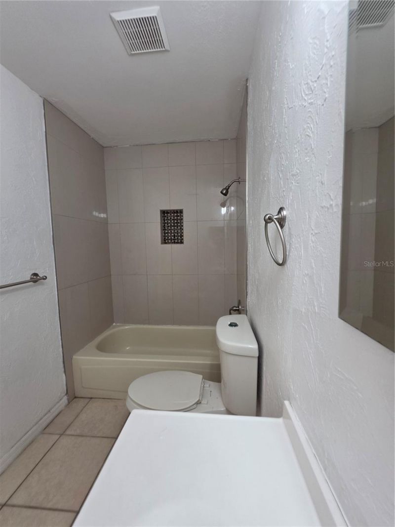 5664 25th Street Circle E, Bradenton, FL 34203 Photo