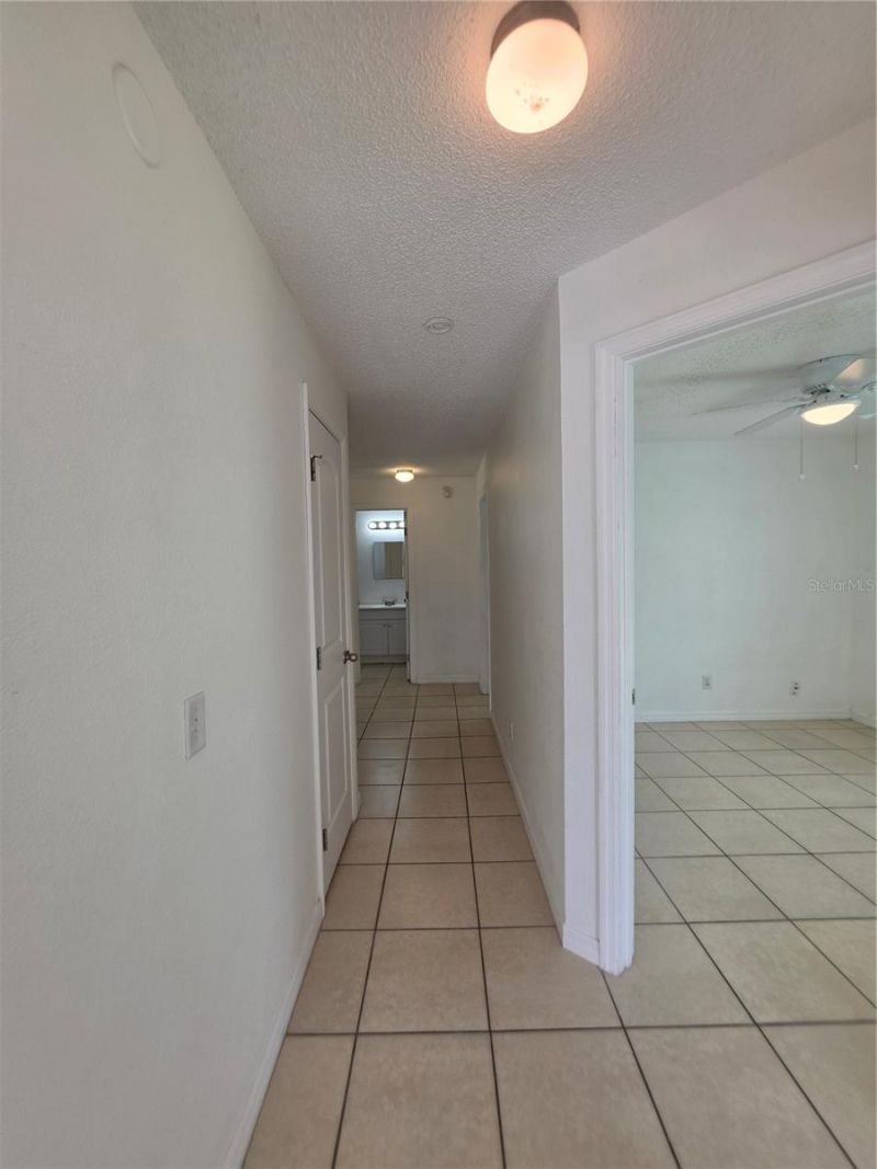 5664 25th Street Circle E, Bradenton, FL 34203 Photo