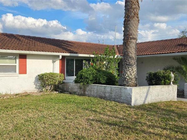 5308 PILOTS PLACE , NEW PORT RICHEY, FL 34652