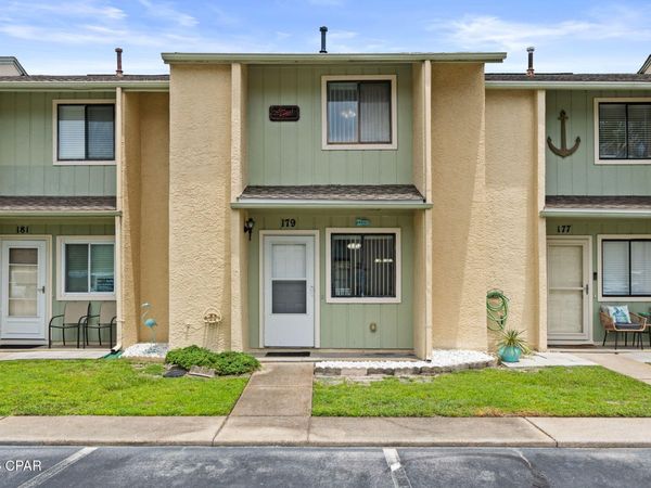 179 Robin Lane , Panama City Beach, FL 32407