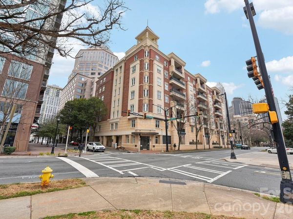 572 N Church Street , Charlotte, NC 28202