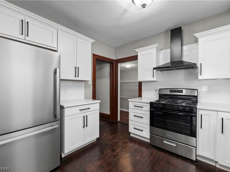 3249 W 100th Street, Cleveland, OH 44111 Photo 11