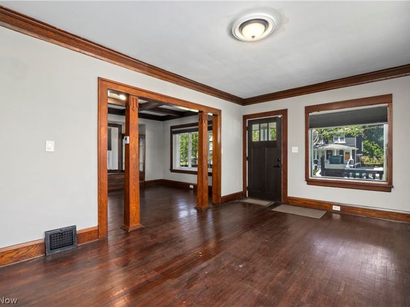 3249 W 100th Street, Cleveland, OH 44111 Photo 5