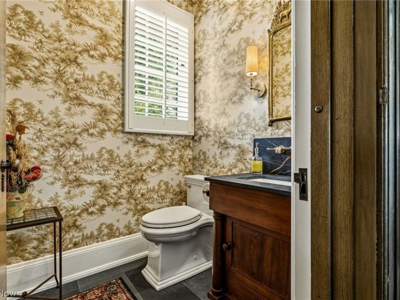 210 Summit Street SW, North Canton, OH 44720 Photo 13
