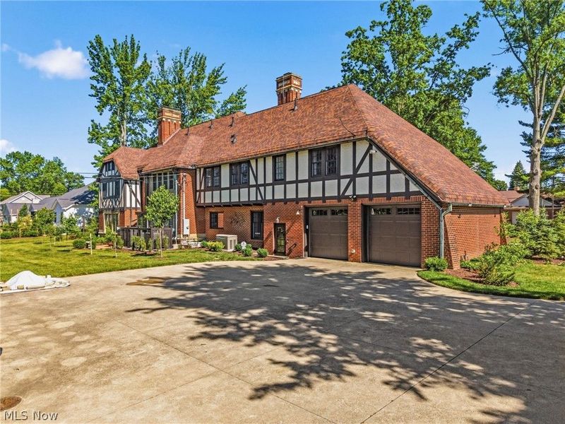 210 Summit Street SW, North Canton, OH 44720 Photo 40