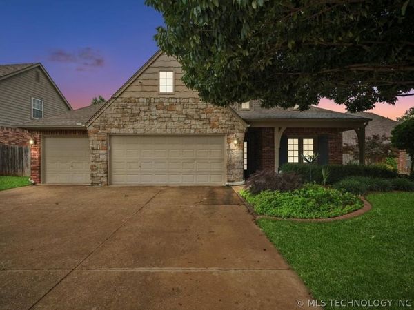 10950 S 86th East Avenue, Tulsa, OK 74133