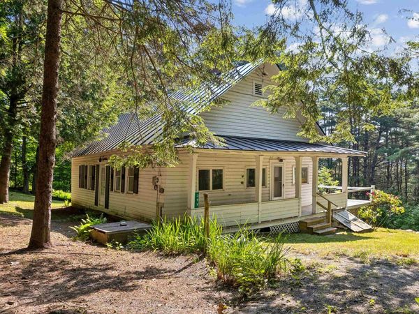 399 Academy Road, Thetford, VT 05075