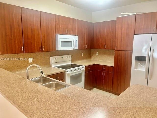 568 NE 35th Ave , Homestead, FL 33033 Photo