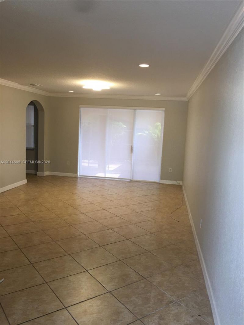 15431 SW 39th Ter , Miami, FL 33185 Photo