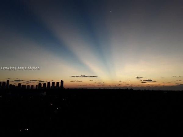 15051 Royal Oaks Ln , Unit 1101, North Miami, FL 33181