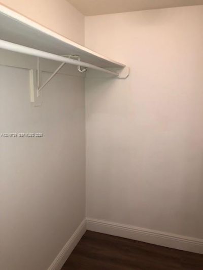 498 NW 165th St Rd , Unit D-304, Miami, FL 33169 Photo