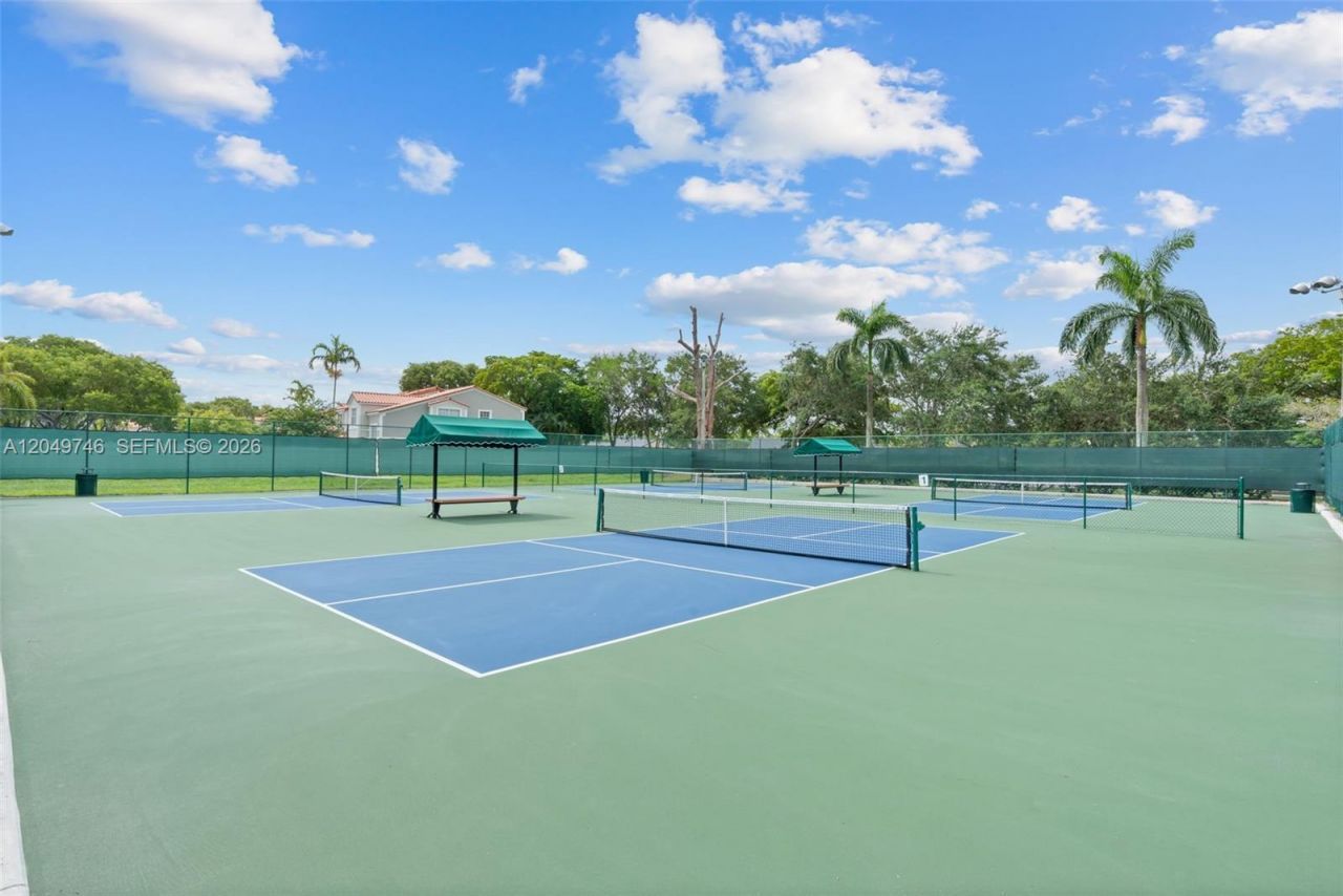 2303 SW 87th Ter , Miramar, FL 33025 Photo