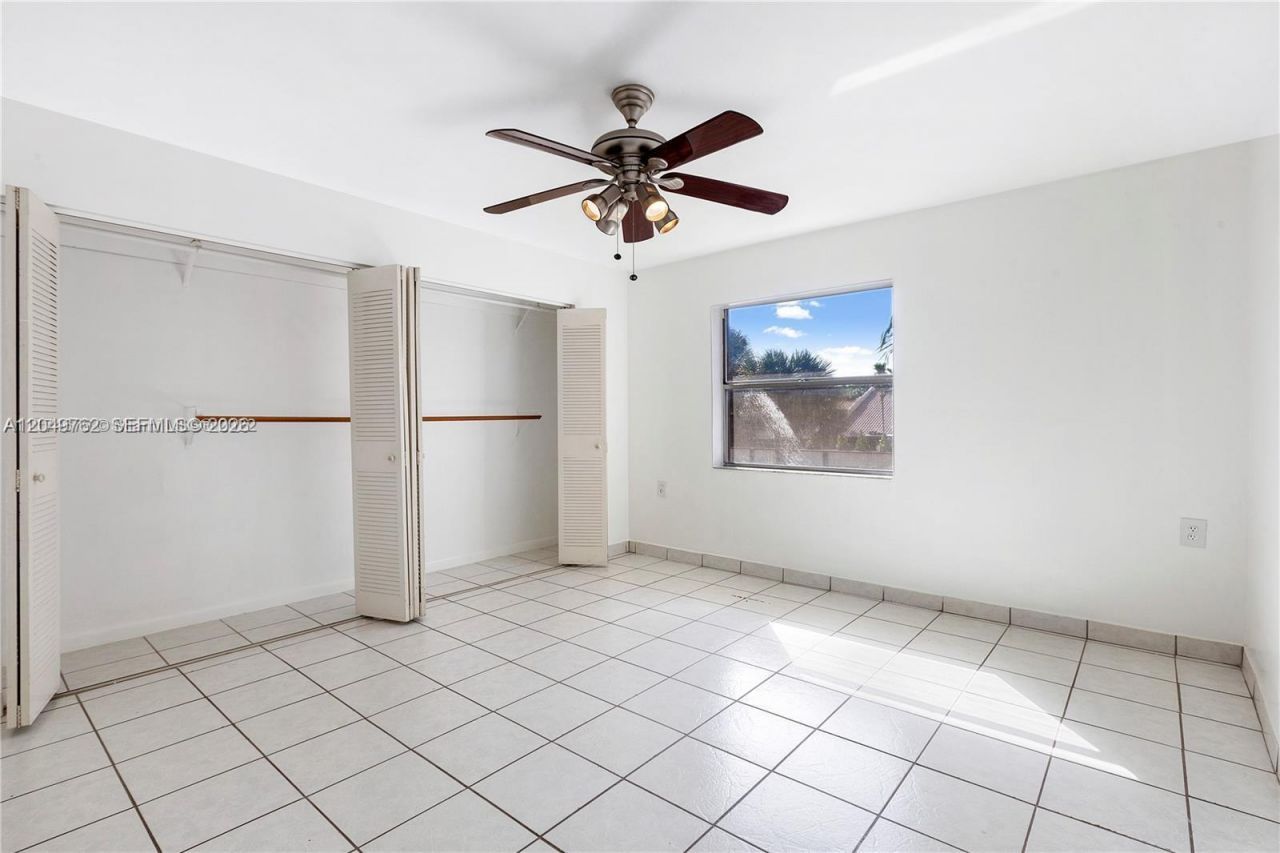 11219 SW 88th St , Unit C208, Miami, FL 33176 Photo