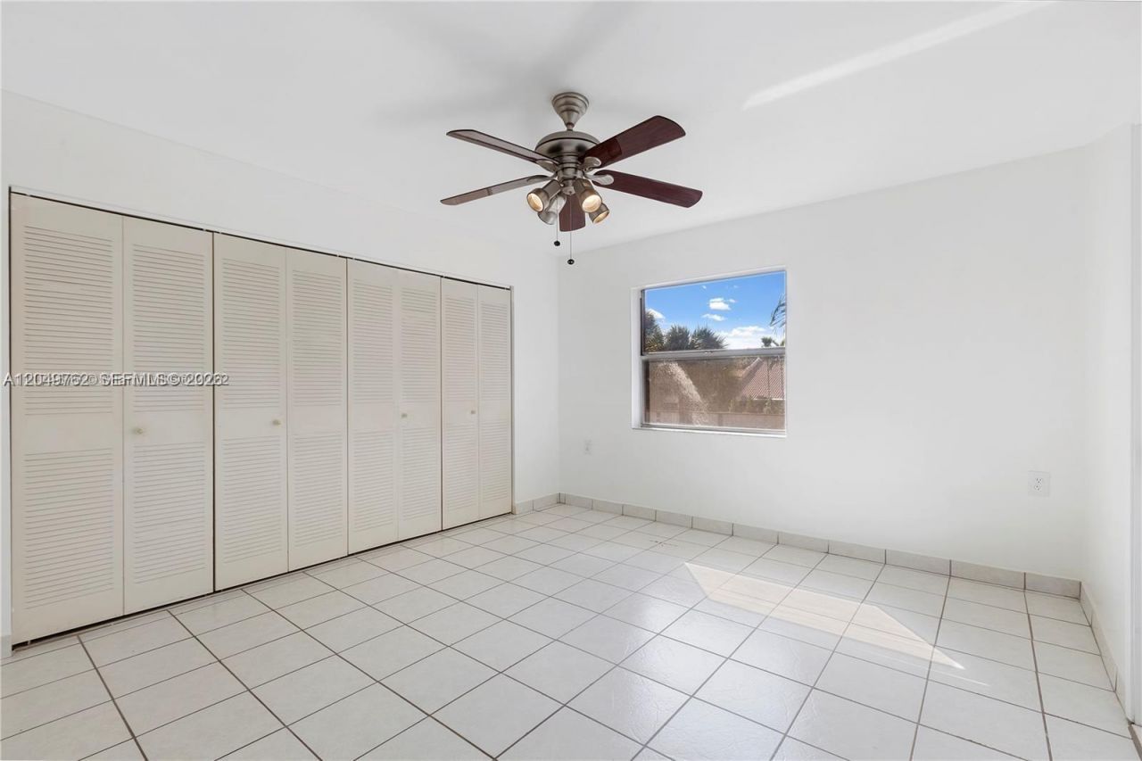 11219 SW 88th St , Unit C208, Miami, FL 33176 Photo