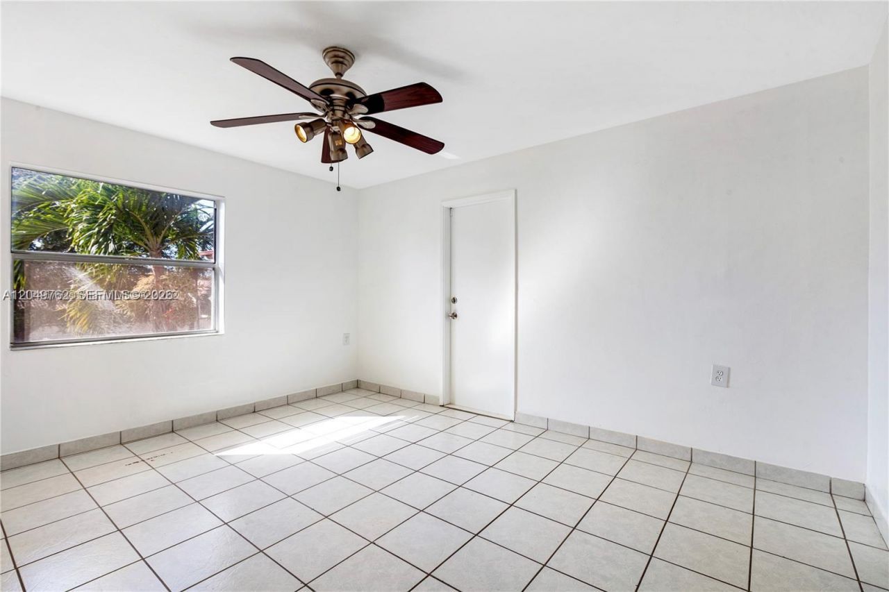 11219 SW 88th St , Unit C208, Miami, FL 33176 Photo