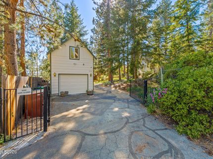652 Freel Drive, Zephyr Cove, NV 89448 Photo