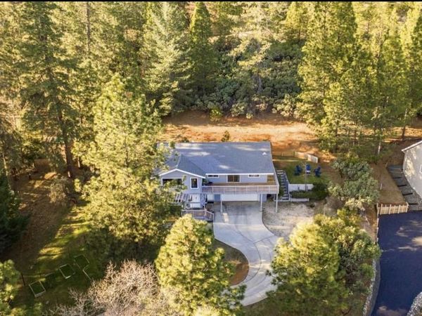 15126 Carrie Drive, Grass Valley, CA 95949