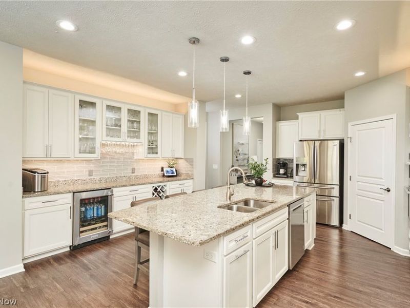 527 Arbor Lane, Copley, OH 44321 Photo 5