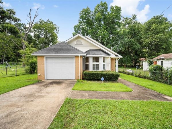 113 Playground Street, Livingston, AL 35470