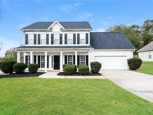 257 Baldwin Court , Newnan, GA 30263