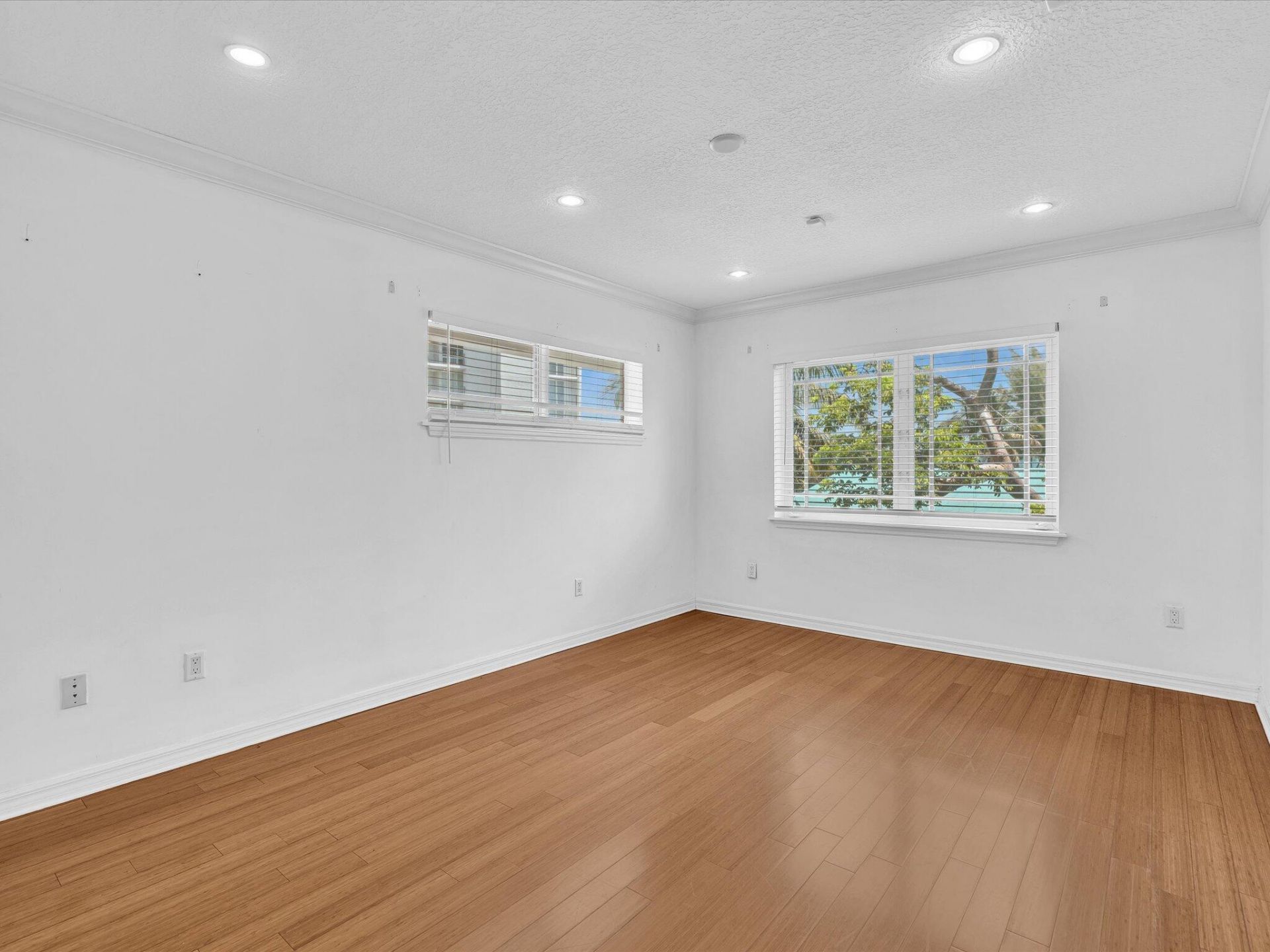 518 N Riverside Drive, Pompano Beach, FL 33062 Photo