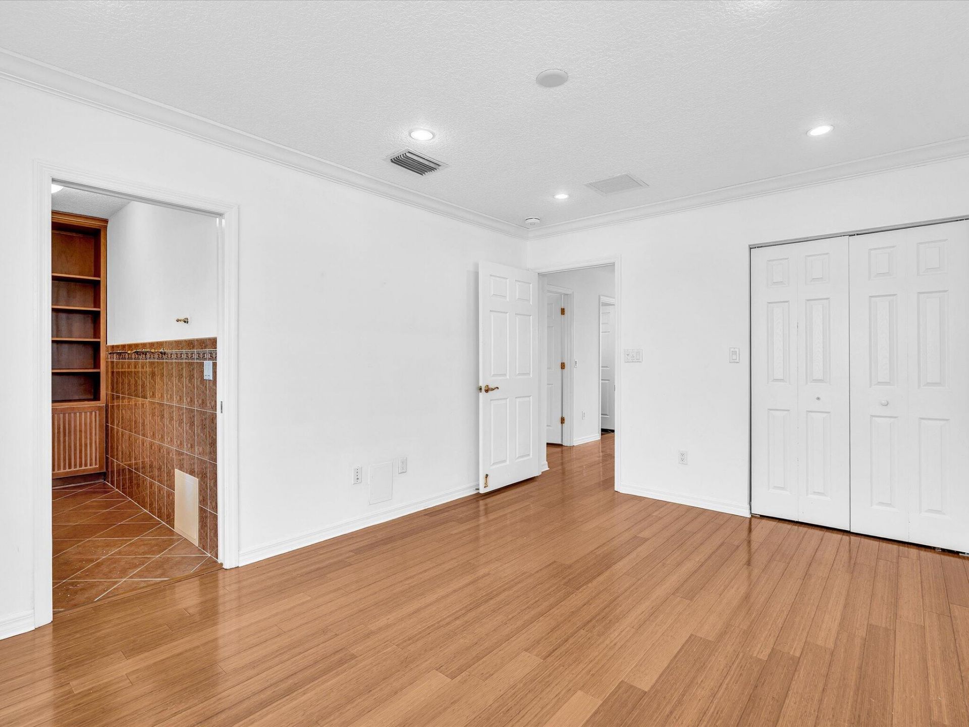 518 N Riverside Drive, Pompano Beach, FL 33062 Photo