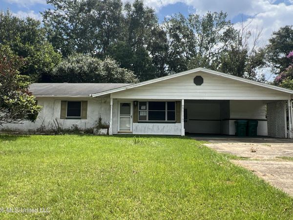 204 N Wilson Boulevard, Gulfport, MS 39503