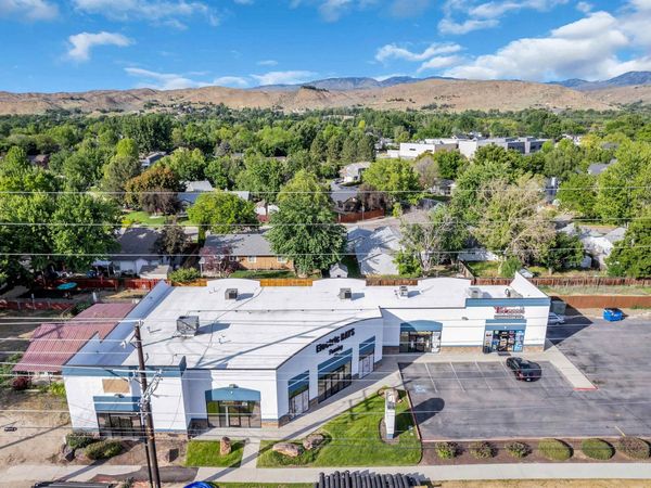 6728 W State St, Boise, ID 83714