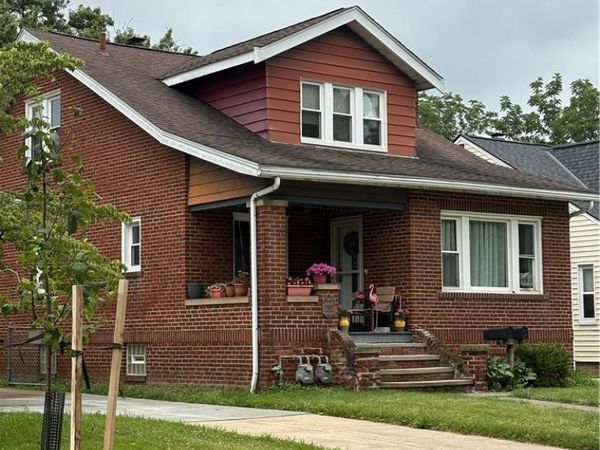 7507 Jameson Road , Parma, OH 44129