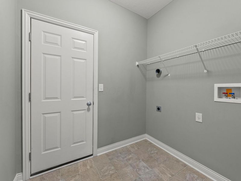 7575 Cantigern Drive, Columbus, OH 43235 Photo 35
