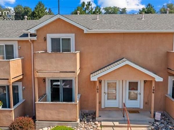 2280 E La Salle Street, Unit 105, Colorado Springs, CO 80909