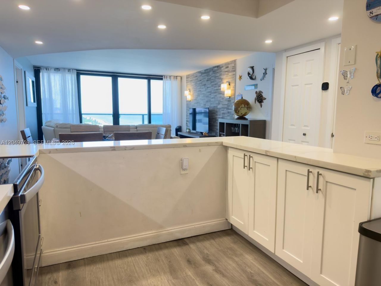 2301 S Ocean Dr , Unit 1404, Hollywood, FL 33019 Photo