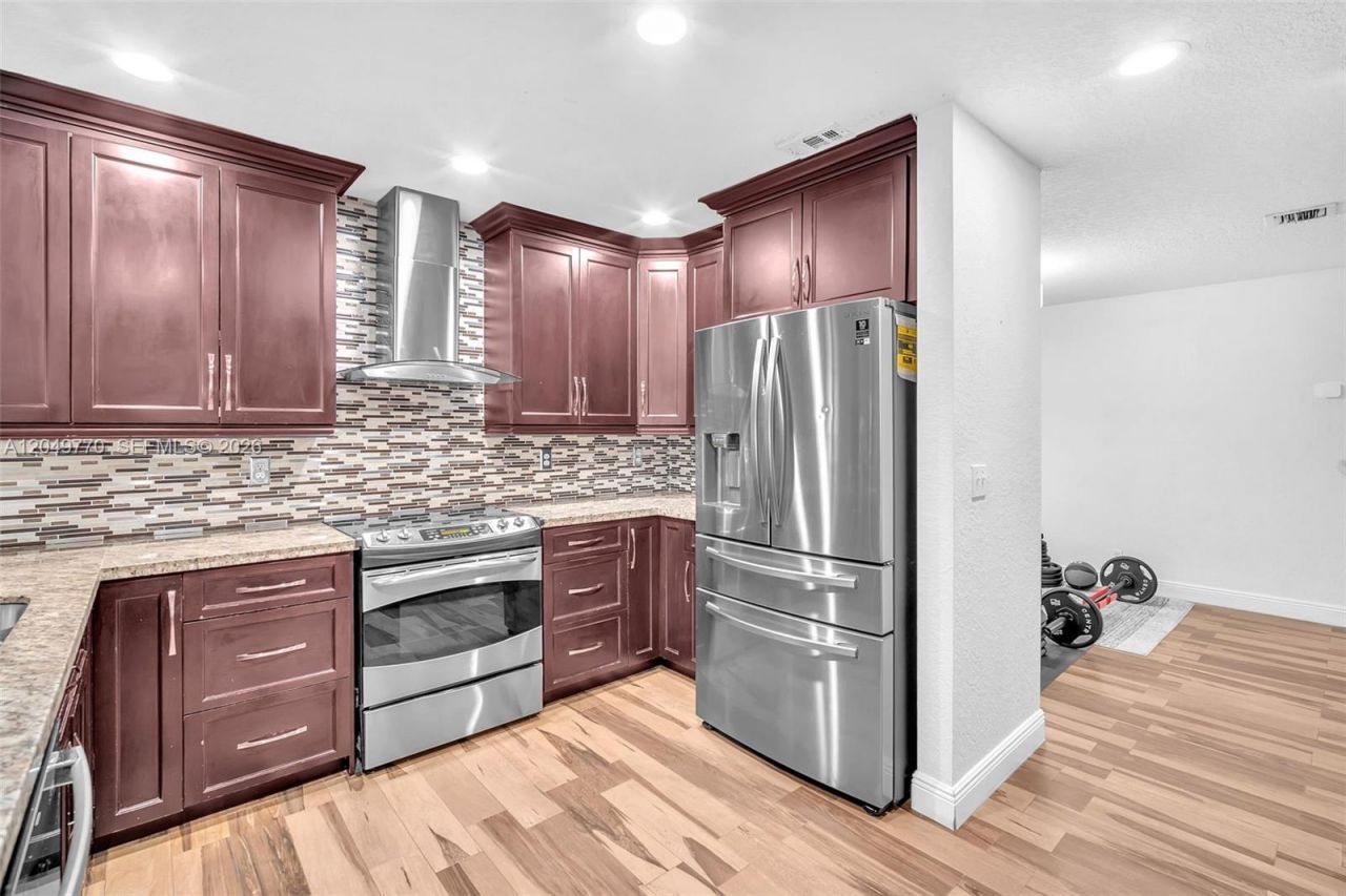 2108 SW 151st Ave, Miramar, FL 33027 Photo