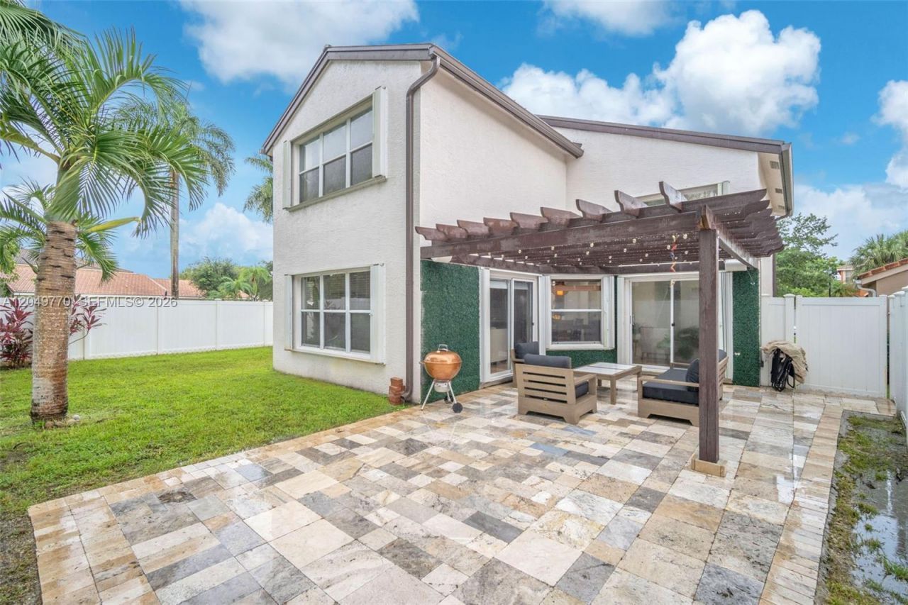 2108 SW 151st Ave, Miramar, FL 33027 Photo