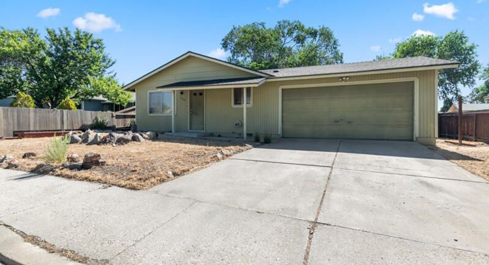 1029 Siskiyou Drive, Carson City, NV 89701 Photo